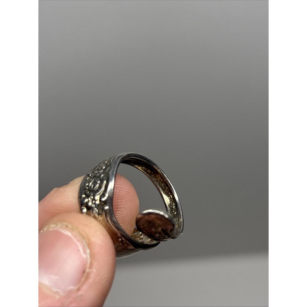WM ROGERS ONEIDA UTENSIL RING HANDCRAFTED SILVER PLATED SIZE ADJUSTABLE - Picture 7 of 7